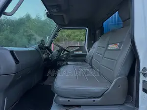 Mitsubishi Canter 1998 - White