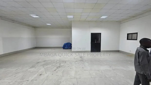Godown 2000 SQM kwa Ajili ya Kukodisha Sinza Mori - 1