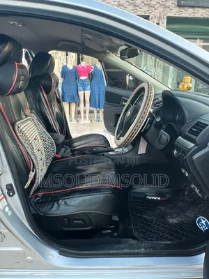 Subaru Impreza 2012 Nyeupe