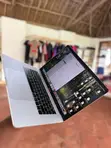 Apple MacBook Pro 2018 15" Intel Core i7 16GB RAM 256GB SSD - 1