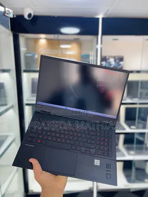 Laptop HP Omen 16: Intel Core i7, 16GB RAM, 512GB SSD, RTX 3070
