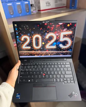 Lenovo ThinkPad X1 Carbon Laptop - Core i7, 16GB RAM, 512GB SSD