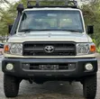 Toyota Land Cruiser 2016 White - 1
