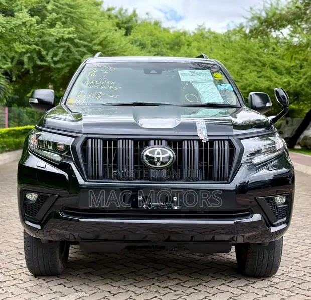 Toyota Land Cruiser Prado 2.7 2023 Black - 1