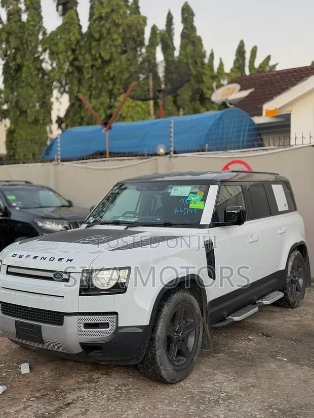 Land Rover Defender 110 2021 White - 1