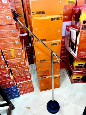 Microphone Stand - Silver Metallic