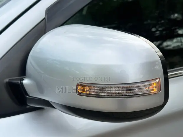 Mitsubishi Outlander 2014 Silver - 1