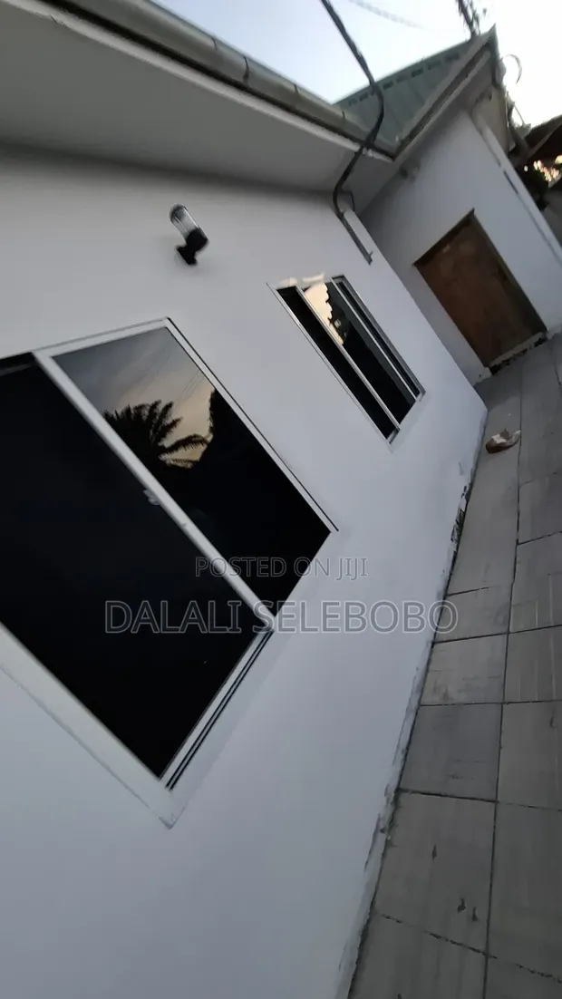 1 Bedroom Bedsitter for Rent, Sinza Wheeteen - 1