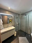 Furnished 2-Bedroom Apartment for Rent in Oyster Bay - 5