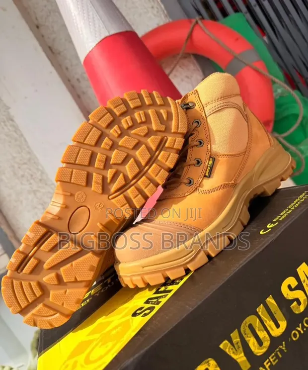 Heavy Duty Safety Boots - 1