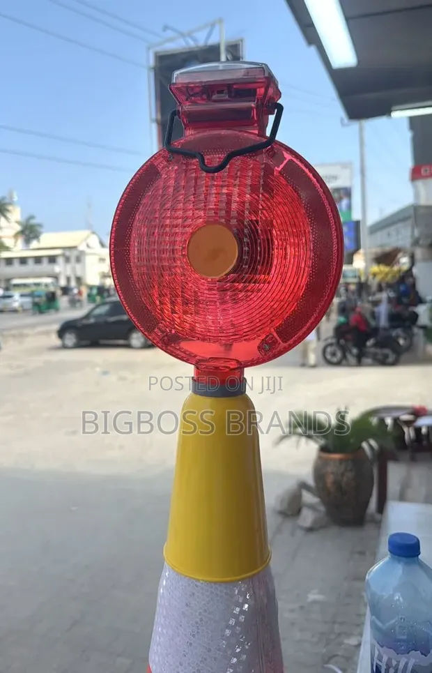 Solar Traffic Cone Warning Light - 1