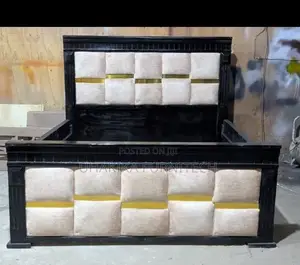 Brand New Wood-Mode 5/6ft Wooden Bed with Sofa