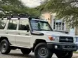Toyota Land Cruiser LX 2016 - 2