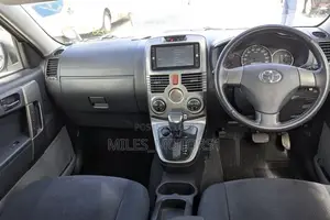 Toyota Rush 2008 - Pearl White