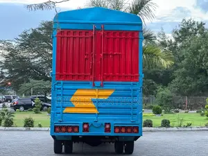 Mitsubishi Canter Lori la Tani 3.5