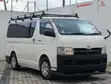 Toyota HiAce Quantarm 2006 White - 3