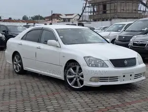Toyota Crown Athlete 2004 White