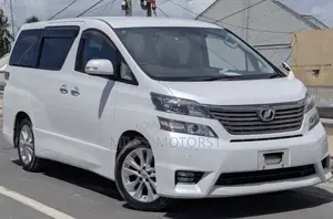 Toyota Vellfire 2008 Nyeupe