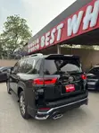 Toyota Land Cruiser LC300 ZX 2025 Black - 2