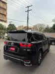 Toyota Land Cruiser LC300 ZX 2025 Black - 3