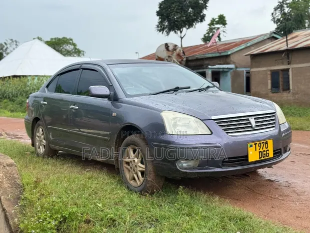 Toyota Premio 2004 Gray - 1