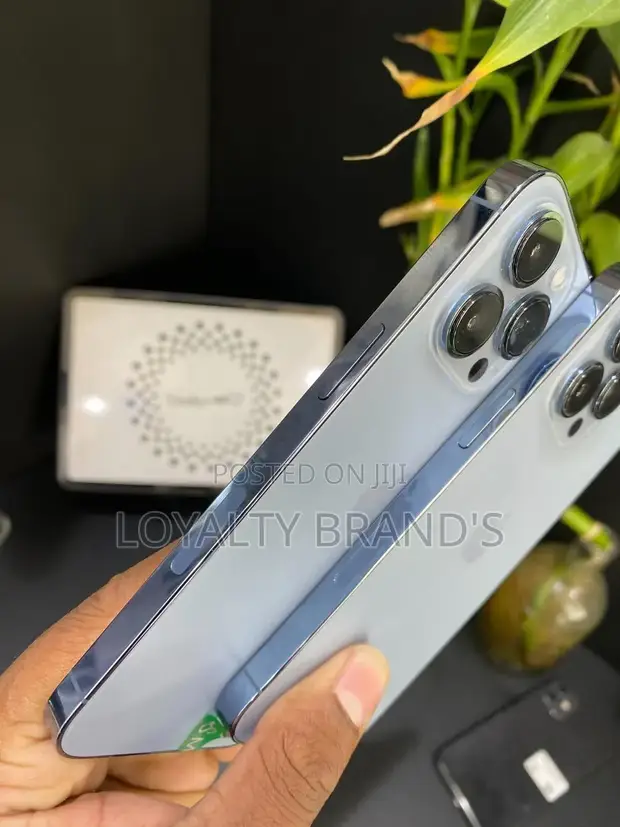 New Apple iPhone 13 Pro 256GB White - 1