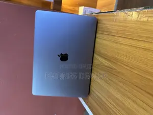 Apple MacBook Pro 2020 M1 16GB RAM 2TB SSD