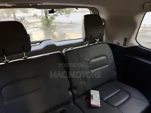 Toyota Land Cruiser 2010 Black