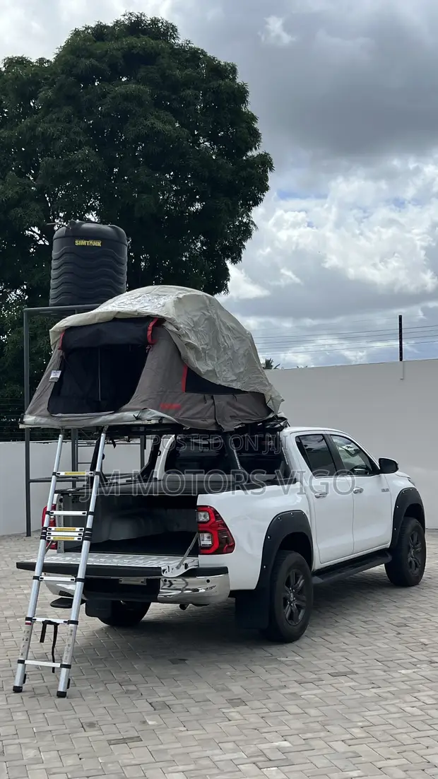 Toyota Hilux Revo 2022 Double Cabin - 1