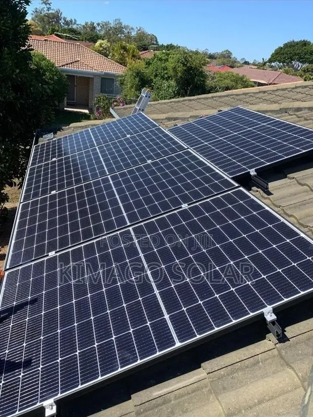 New 650W Solar Panel - Fast Battery Charging - 1