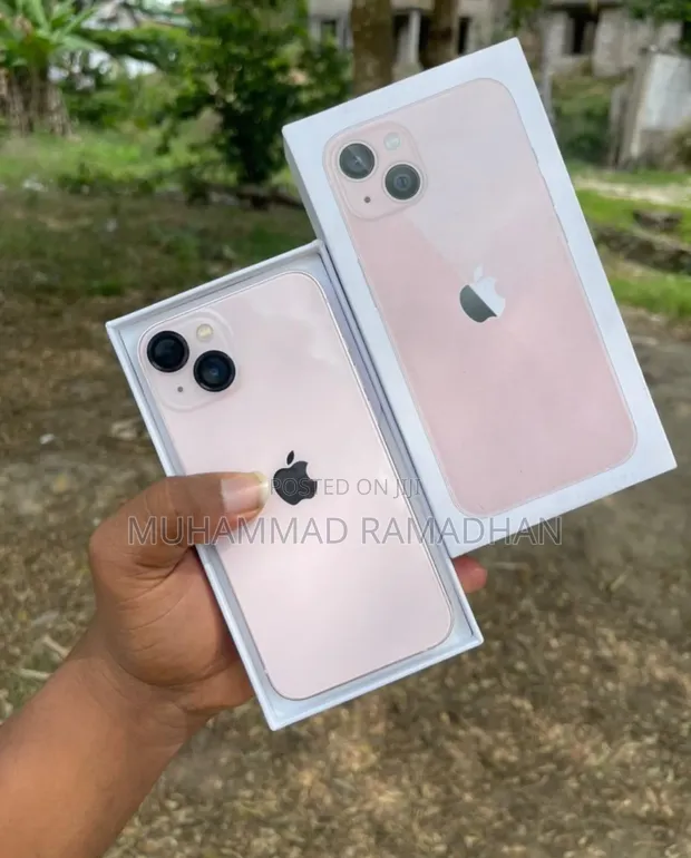 New Apple iPhone 13 128GB Pink - 1