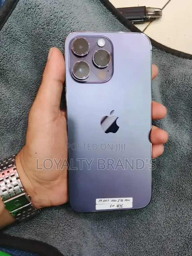 New Apple iPhone 14 Pro Max 256GB Blue - 1