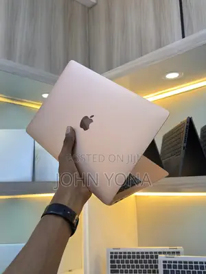 Apple MacBook Air 2020 M1 8GB RAM 256GB SSD