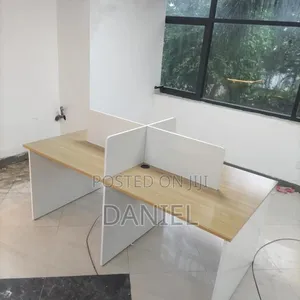 4-Person Melamine Office Working Station
