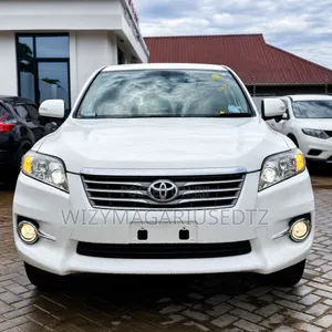 Toyota Vanguard 2011