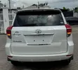 Toyota Vanguard 2011 - 5