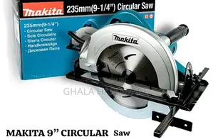 Makita 9" Circular Saw Machine N5900B