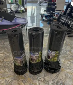 Brand New 8mm Yoga Mat - Black