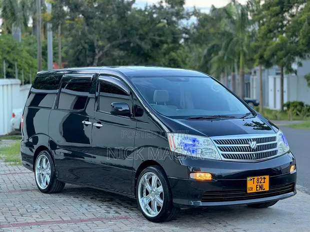 Toyota Alphard 2005 Black - 1