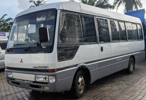 1998 Mitsubishi Fuso Rosa Bus - 1