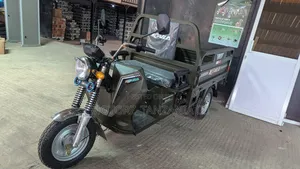 Tricycle Mpya ya Umeme Kevla E10 - Model 2025