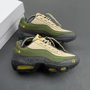 Men's Nike Leather Sneakers
