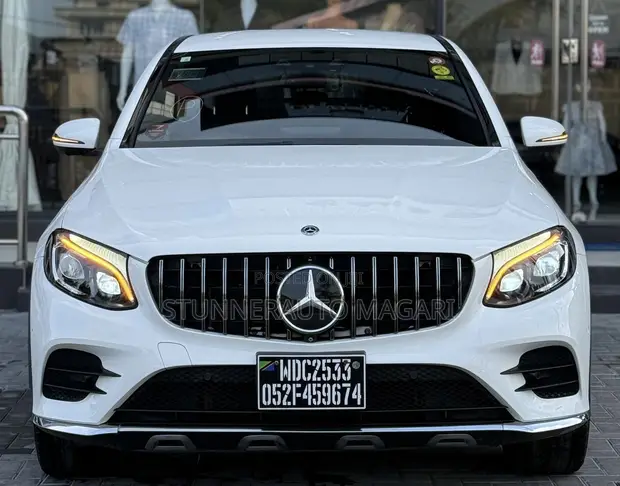 Mercedes-Benz GLC 220d Coupe Sport 2017 - 1