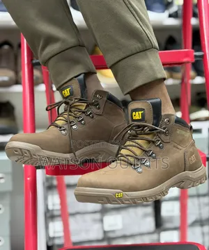 Men's Caterpillar Leather Boots