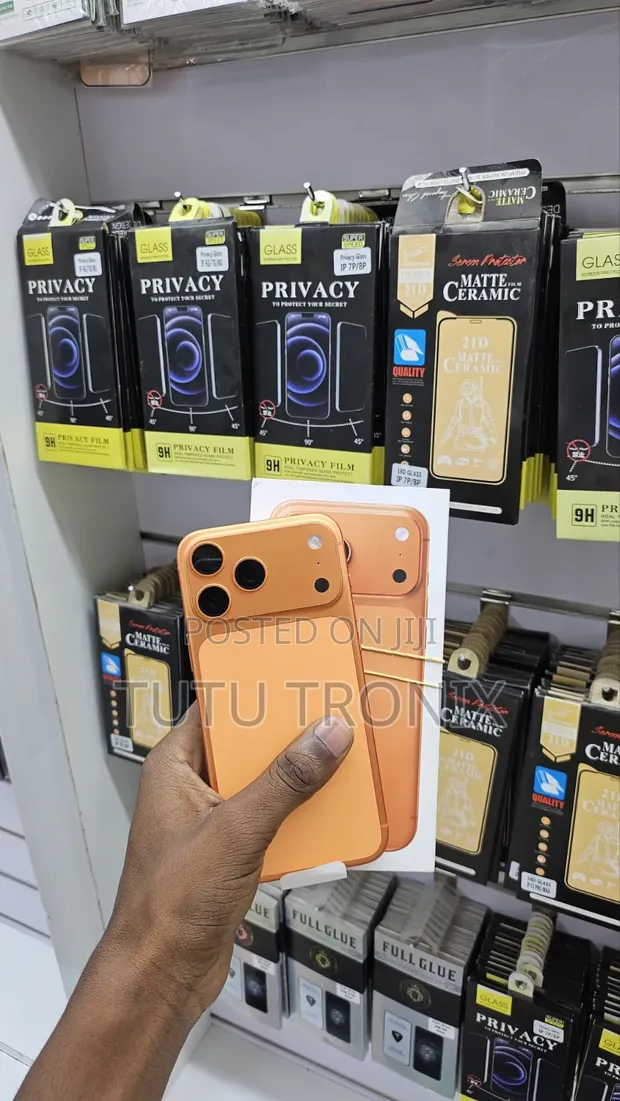 Apple iPhone 17 Pro Max 512GB Orange - 1