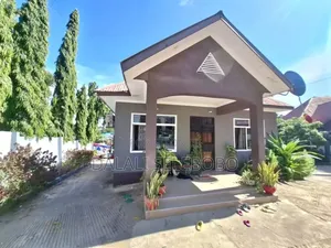 2 Bedroom Bungalow for Rent in Kimara Bucha
