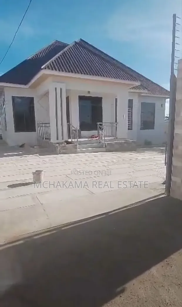 3-Bedroom House for Sale in Nzuguni, Dodoma - 1
