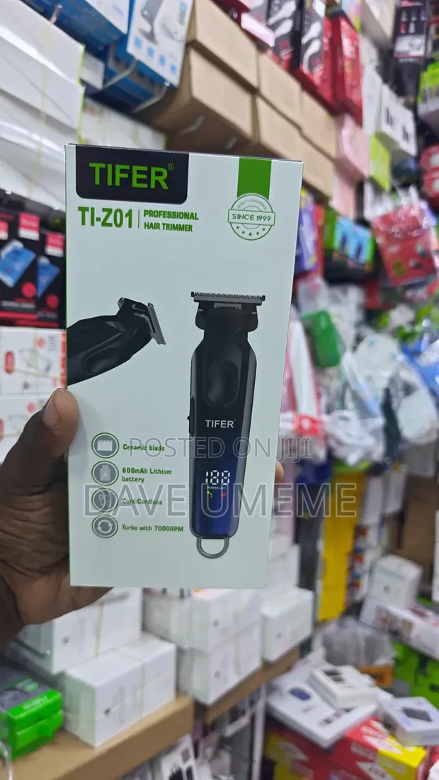 TRI Hair Trimmer (Mashine Yakunyolea) - 1