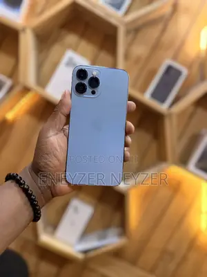 Apple iPhone 13 Pro Max 256GB Blue
