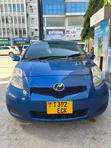 Toyota Vitz 2009 Blue - 2